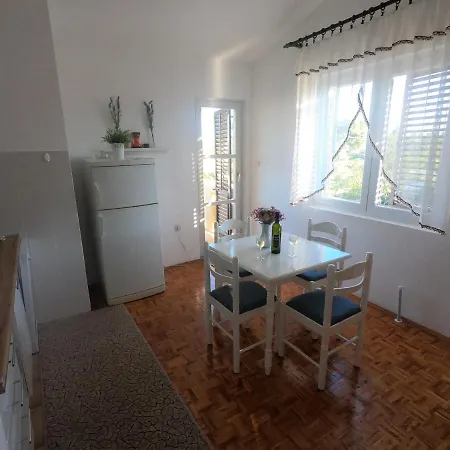 Bosiljka Apartment Nin