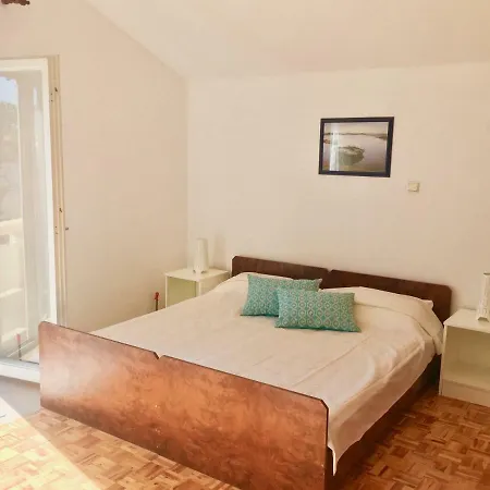 Apartamento Bosiljka *